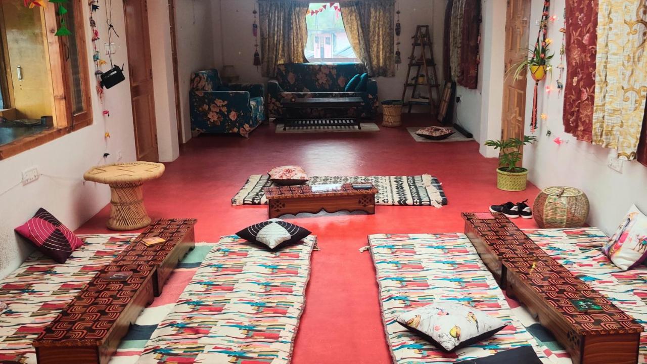 Хостел The Homstel Manali Экстерьер фото